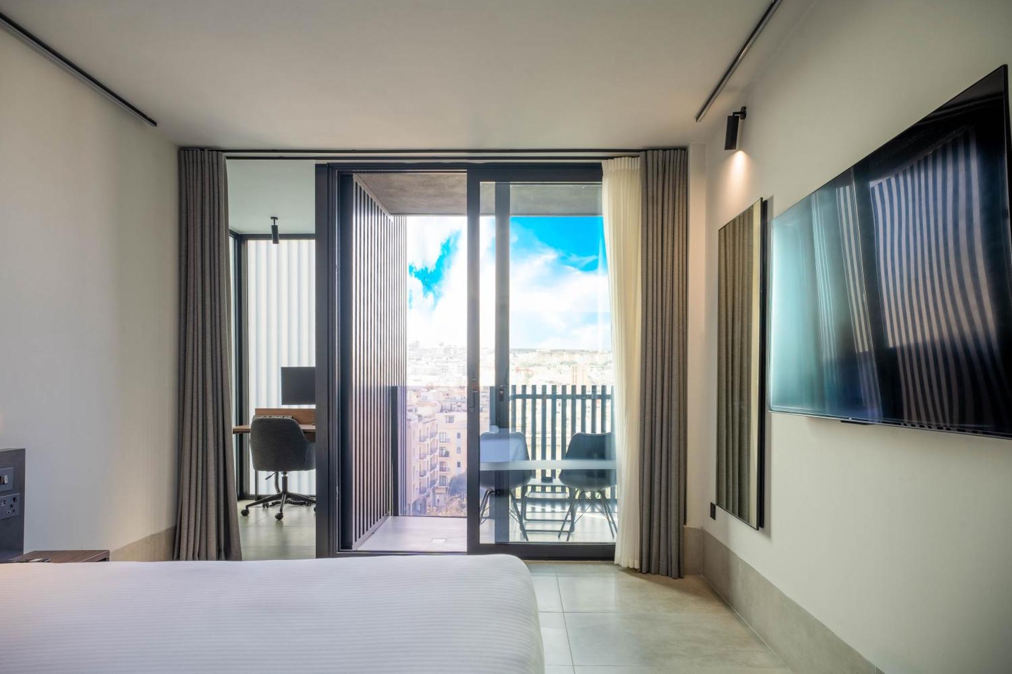 Onyx Hotel Saint Julian's Εξωτερικό φωτογραφία